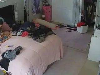 Camsoda Sex Chat of voyeurcam-house-charleys-room