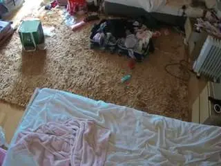 Camsoda Sex Cam of voyeurcam-julmodels-whitebed-5