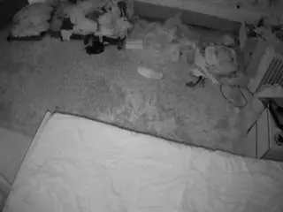 Camsoda Adult Webcam of voyeurcam-julmodels-whitebed-5