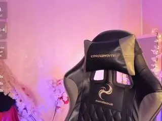 Camsoda Nude Webcam of jullieee