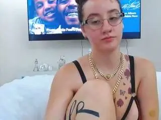 Camsoda Adult Webcam of adafontaine18