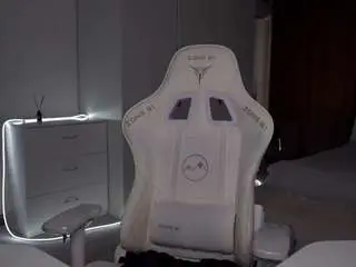 Camsoda Watch Live Sex Cams of evelina-fox