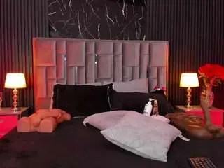 Camsoda Watch Live Sex Cams of atinxnaugthy