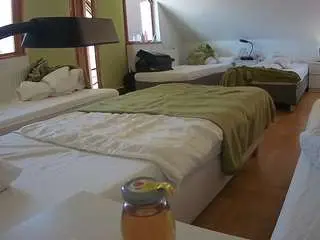Camsoda Live Porn of voyeurcam-julmodels-bed-2