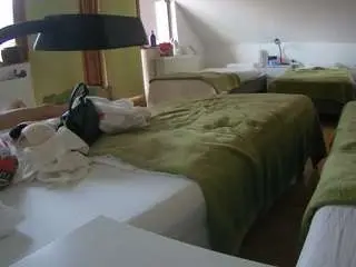 Camsoda Live Porn of voyeurcam-julmodels-bed-2