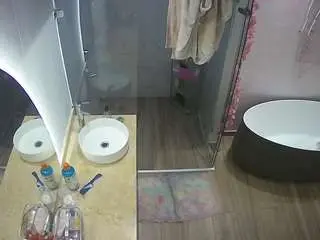 Camsoda Live Sex of voyeurcam-casa-salsa-bathroom-6