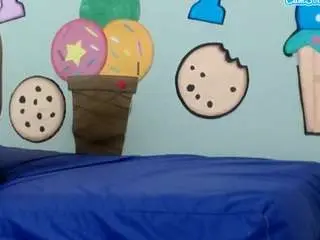 Camsoda Watch Live Sex Cams of skinnyyuliana18