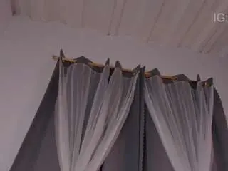Camsoda Live Sex of annie-barozzi