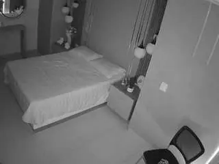 Camsoda Nude Webcam of voyeurcam-casa-salsa-bedroom-10