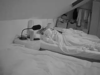 Camsoda Free Live Porn of voyeurcam-julmodels-bed-4