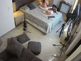 Camsoda Free Porn Cam of voyeurcam-casa-salsa-bedroom-11