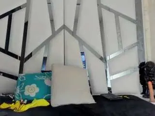 Camsoda Live Sex Cam of perlajohnsonrs