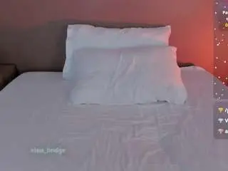 Camsoda Live Sex Cam of elaia-bridge