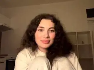 Camsoda Adult Webcam of brunildabalok