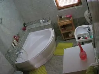 Camsoda Live Porn of voyeurcam-julmodels-bath-1st-2