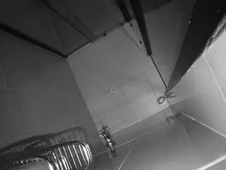 Camsoda Sex Cam of voyeurcam-jb-shower-2