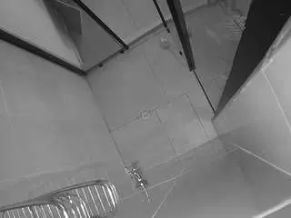 Camsoda Private Sex Chat of voyeurcam-jb-shower-2