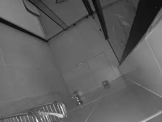 Camsoda Free Porn Cam of voyeurcam-jb-shower-2