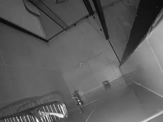 Camsoda Sex Cam of voyeurcam-jb-shower-2