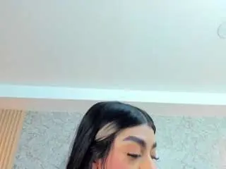 Camsoda Adult Video Chat of antonella-west
