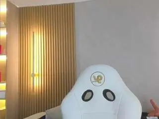 Camsoda Free Porn Cam of liah-cleir