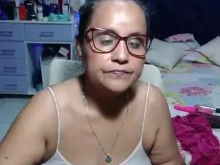 Camsoda Watch Live Sex Cams of samy-mature