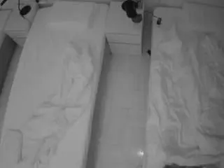 Camsoda Live Sex of voyeurcam-julmodels-bed-5