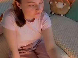 Camsoda Watch Live Sex Cams of dellaberliner
