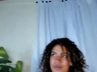 Camsoda Sex Chat of samarha-queens