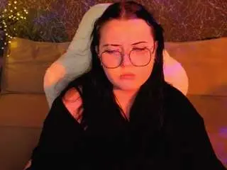 Camsoda Adult Webcam of kira-gold