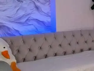 Camsoda Adult Webcam of lonny-peach