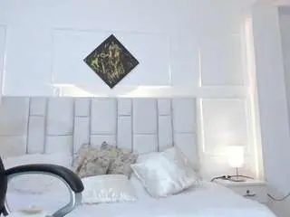 Camsoda Free Porn Cam of martina-evan