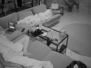 Camsoda Free Porn Cam of voyeurcam-julmodels-living-3
