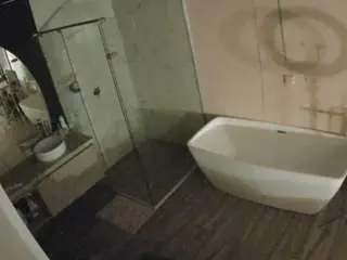 Camsoda Sex Chat of voyeurcam-casa-salsa-bathroom-2