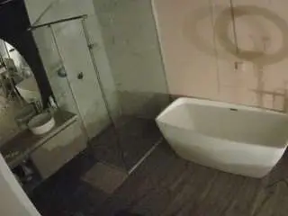 Camsoda Free Porn Cam of voyeurcam-casa-salsa-bathroom-2