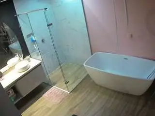 Camsoda Sex Chat of voyeurcam-casa-salsa-bathroom-2