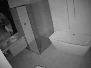 Camsoda Live Sex of voyeurcam-casa-salsa-bathroom-2