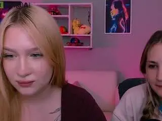 Camsoda Private Sex Chat of playful-sophie