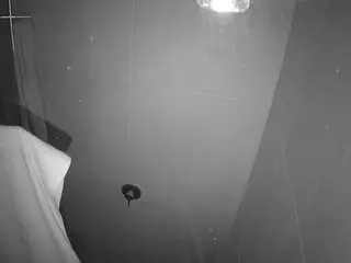 Camsoda Private Sex Chat of voyeurcam-casa-salsa-bathroom-11
