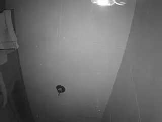 Camsoda Adult Video Chat of voyeurcam-casa-salsa-bathroom-11