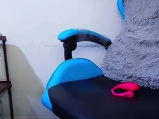 Camsoda Watch Live Sex Cams of klylls-squirt