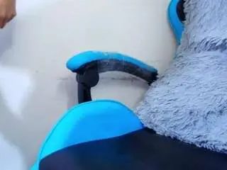 Camsoda Live Sex Cam of klylls-squirt