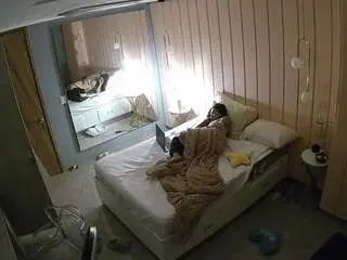 Camsoda Watch Live Sex Cams of voyeurcam-casa-salsa-bedroom-2