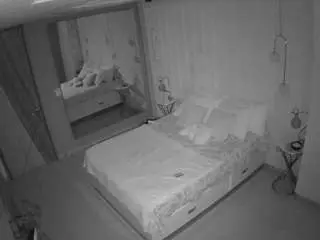 Camsoda Live Sex Cam of voyeurcam-casa-salsa-bedroom-2