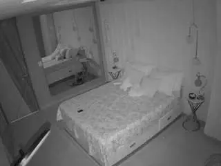 Camsoda Private Sex Chat of voyeurcam-casa-salsa-bedroom-2