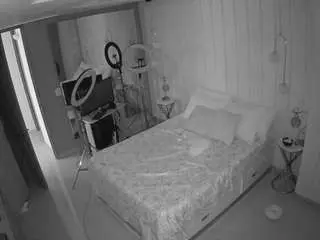 Camsoda Nude Webcam of voyeurcam-casa-salsa-bedroom-2