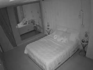 Camsoda Sex Chat of voyeurcam-casa-salsa-bedroom-2