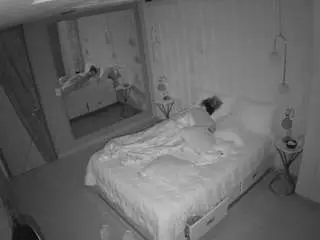 Camsoda Live Porn of voyeurcam-casa-salsa-bedroom-2