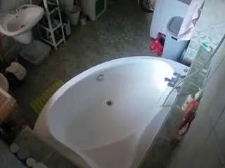 Camsoda Live Porn of voyeurcam-julmodels-bath-1st-1