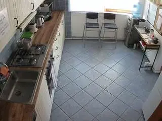 Camsoda Adult Webcam of voyeurcam-julmodels-kitchen-2